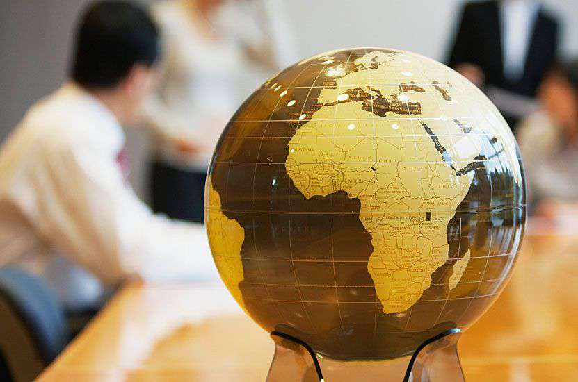 鐘嚴實業有限公司