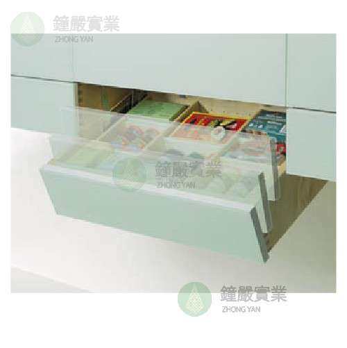 鐘嚴實業有限公司